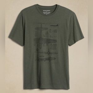 NWT Men’s Banana Republic Factory Plane Diagram Premium Wash T-Shirt.